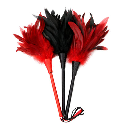 Lovers Feather Whip